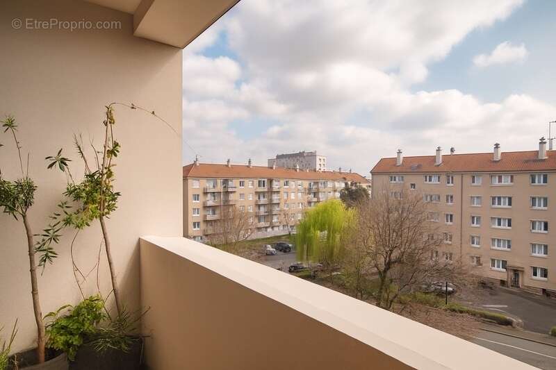 Appartement à ERMONT