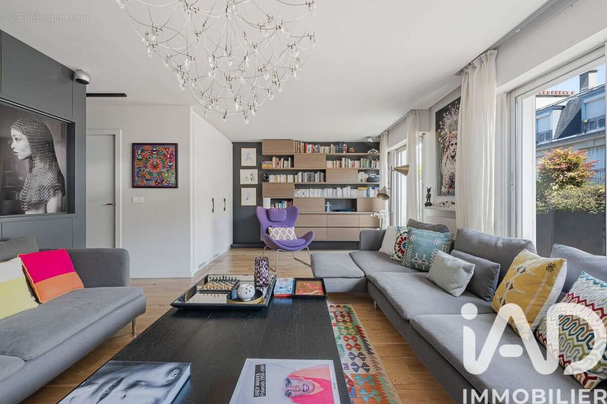 Photo 3 - Appartement à PARIS-15E