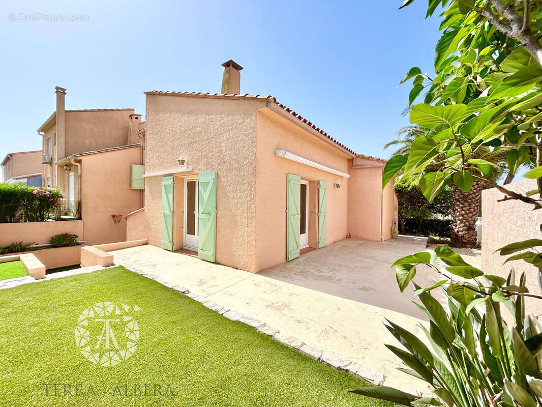 Maison à CABESTANY