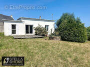 Maison à PLOURIVO