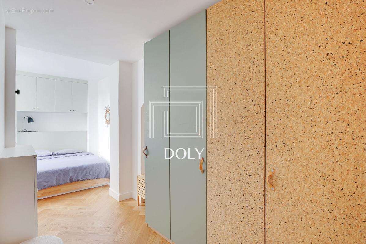 Appartement à PARIS-3E