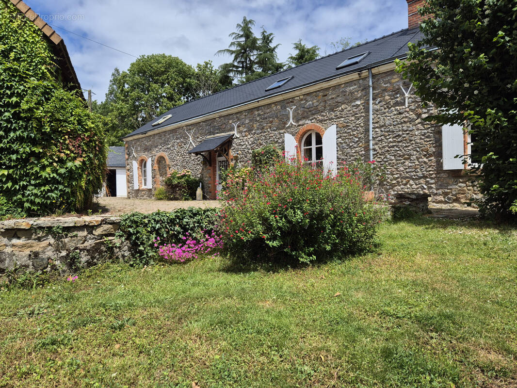 Maison à SABLE-SUR-SARTHE