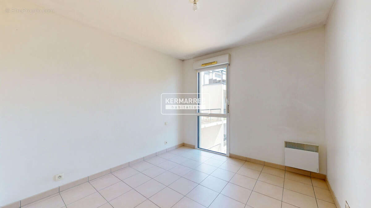 Appartement T3 / Garage - GRENERAIE - photo 12