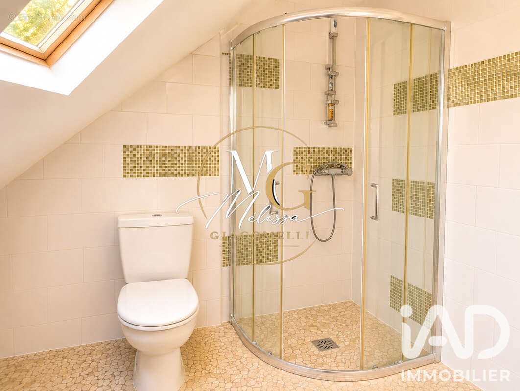 Maison 110 m² à Guillerval  - photo 9