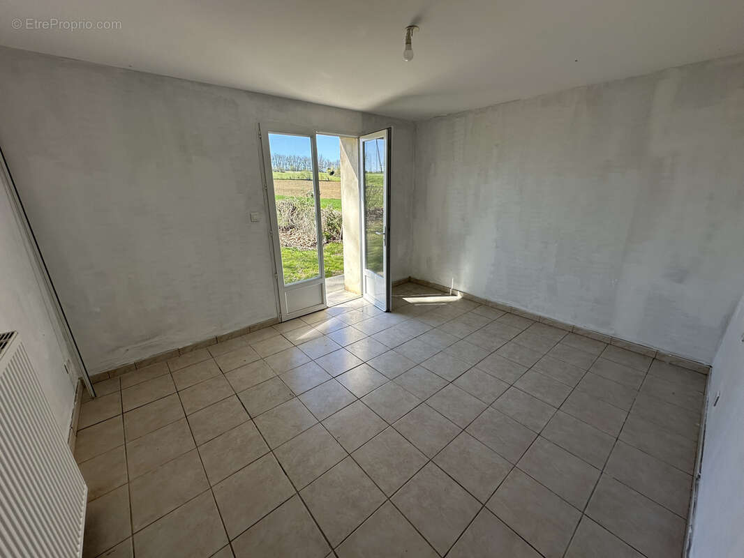 Maison à ESCASSEFORT