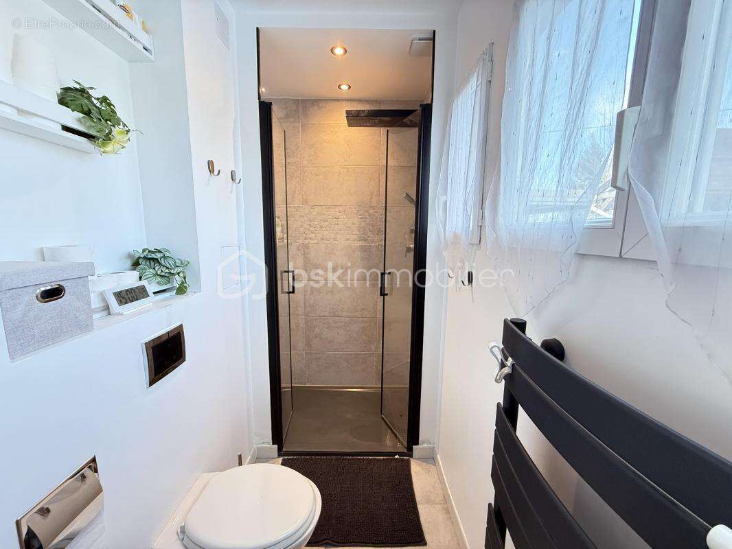 Maison à PONT-L&#039;EVEQUE