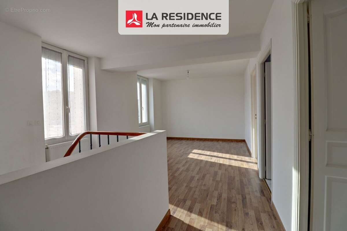 Maison à AUBERGENVILLE