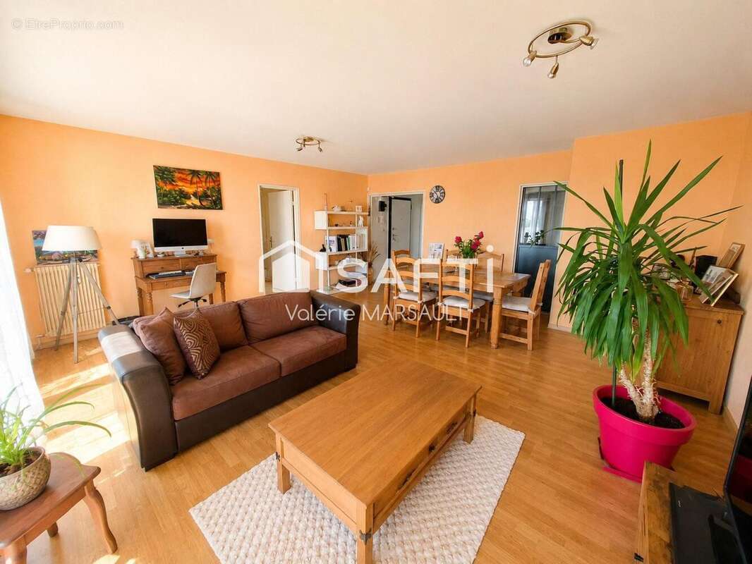 Photo 2 - Appartement à JOUE-LES-TOURS