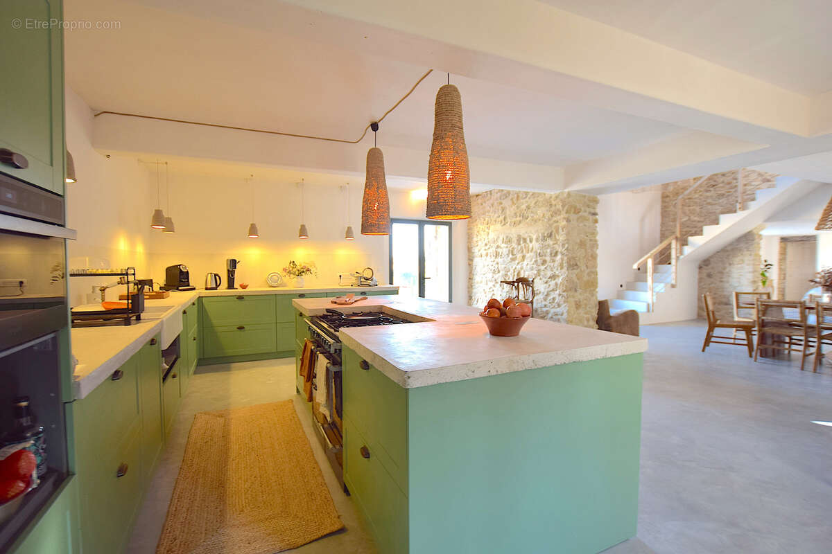 Maison à UZES