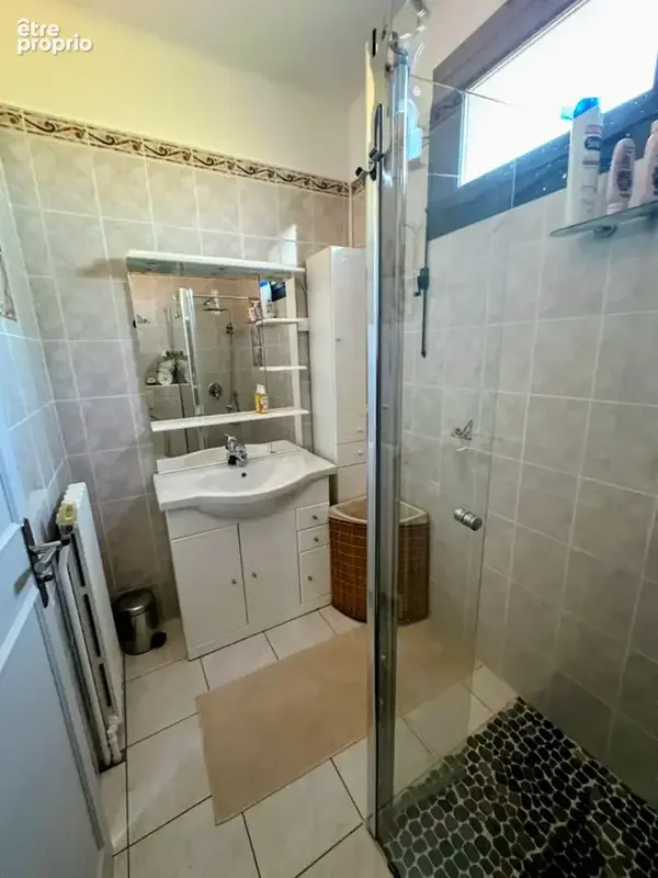 Maison 4 faces sur terrain de 3394 m2 (constructible) avec piscine - photo 15