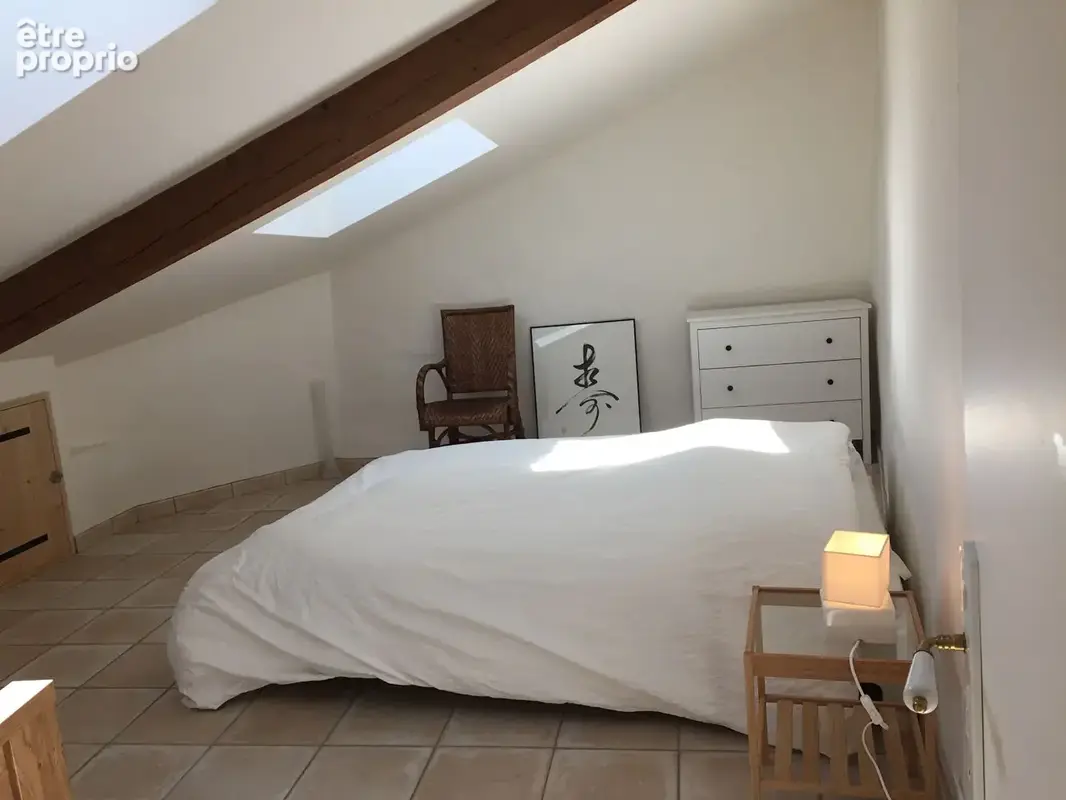 Propriété de caractère en pierres avec prestations haut de gamme, piscine et vue dégagée ? Village tous commerces - photo 7