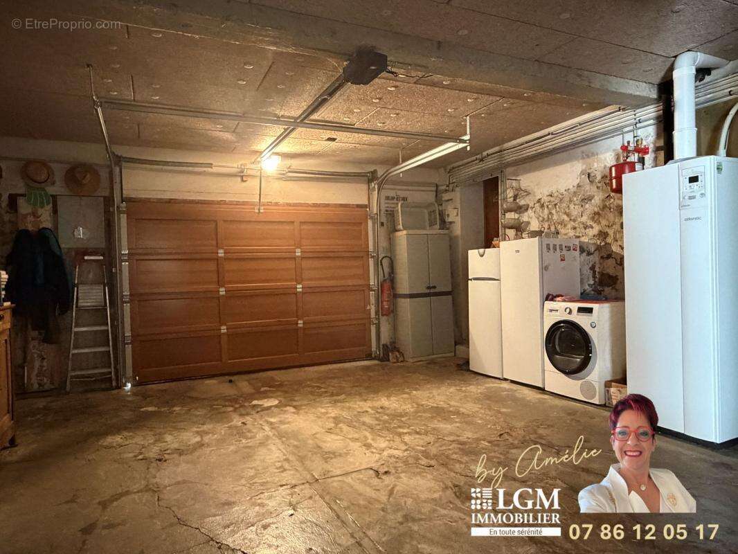 MAGNIFIQUE LONGÈRE de 209 m² - 4 Chambres - Dépendances - photo 20