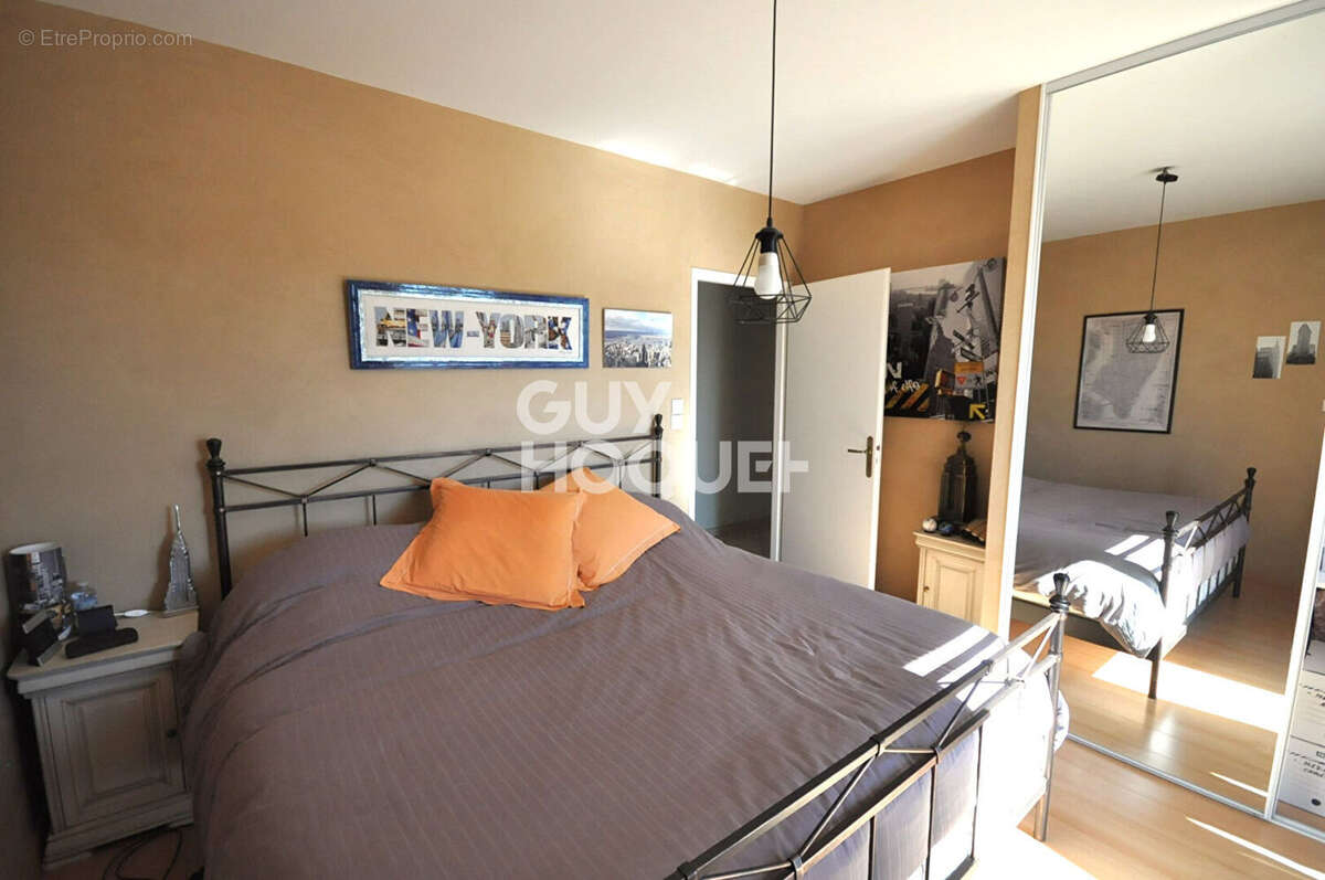 Maison à SAINT-SYMPHORIEN-SUR-COISE