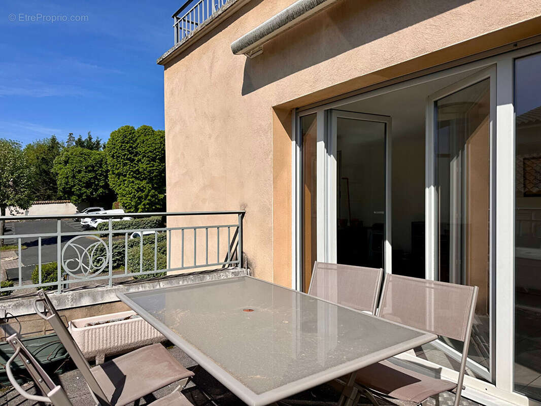 Appartement à LIERGUES
