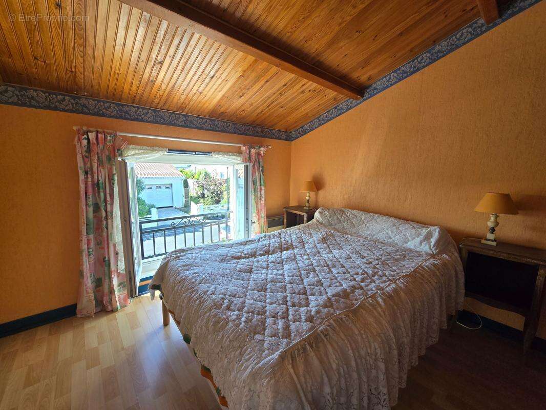 Maison à NIEUL-SUR-MER