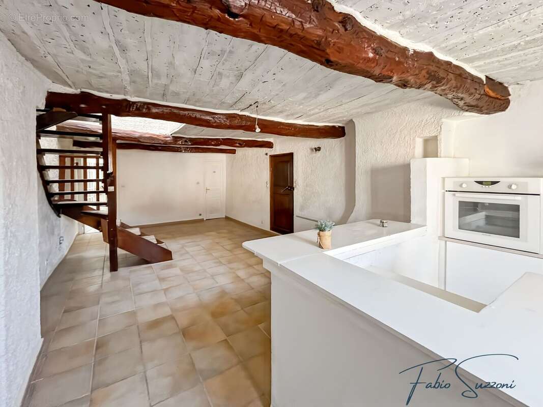 Appartement à GAREOULT
