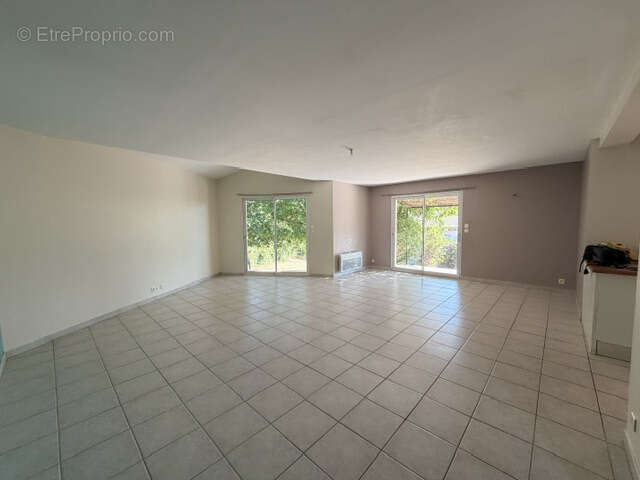 Maison familiale de 4 chambres à Visan (84820)   Confort, espace et qualité de vie - photo 18