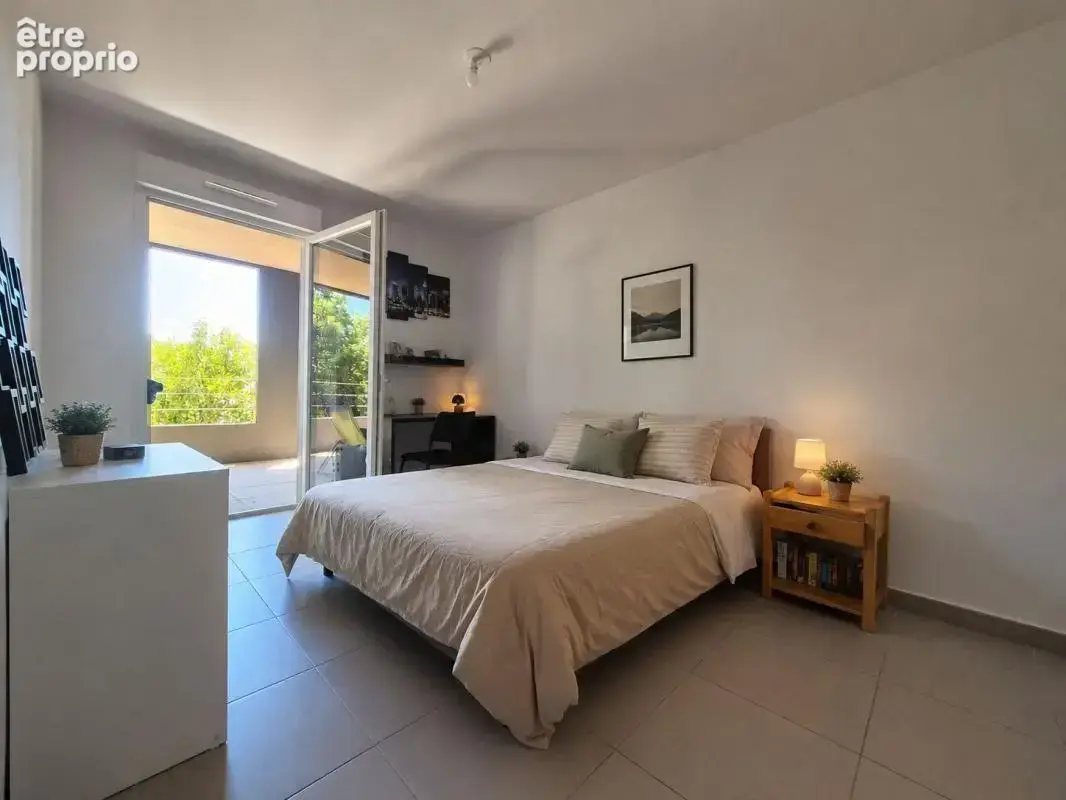  EXCLUSIVITÉ – Superbe 2 pièces de 41 m² avec grande terrasse et parking en sous-sol à Castelnau-le-Lez - photo 6