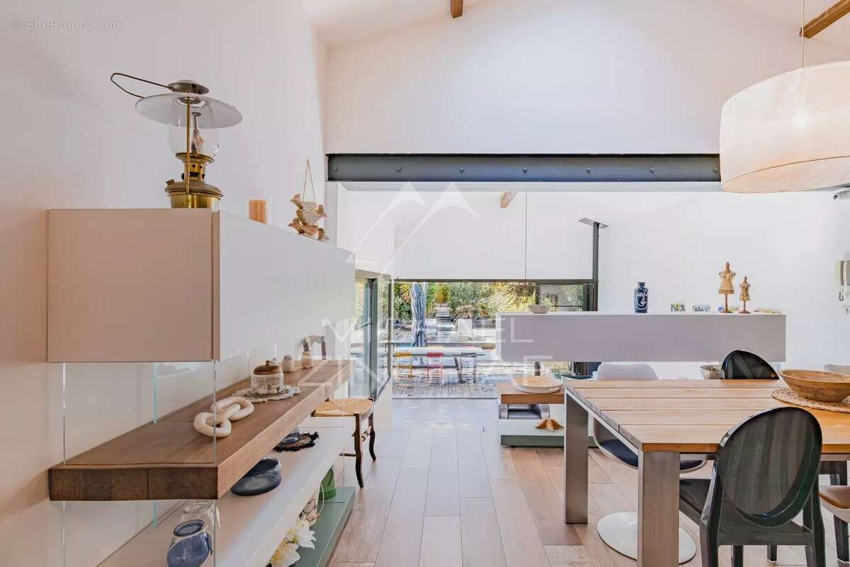 Maison à LE BOUSCAT