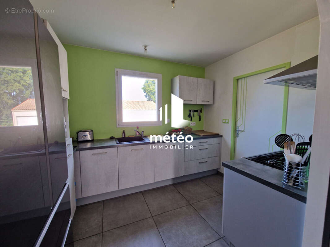 Maison à SAINTE-SOULLE