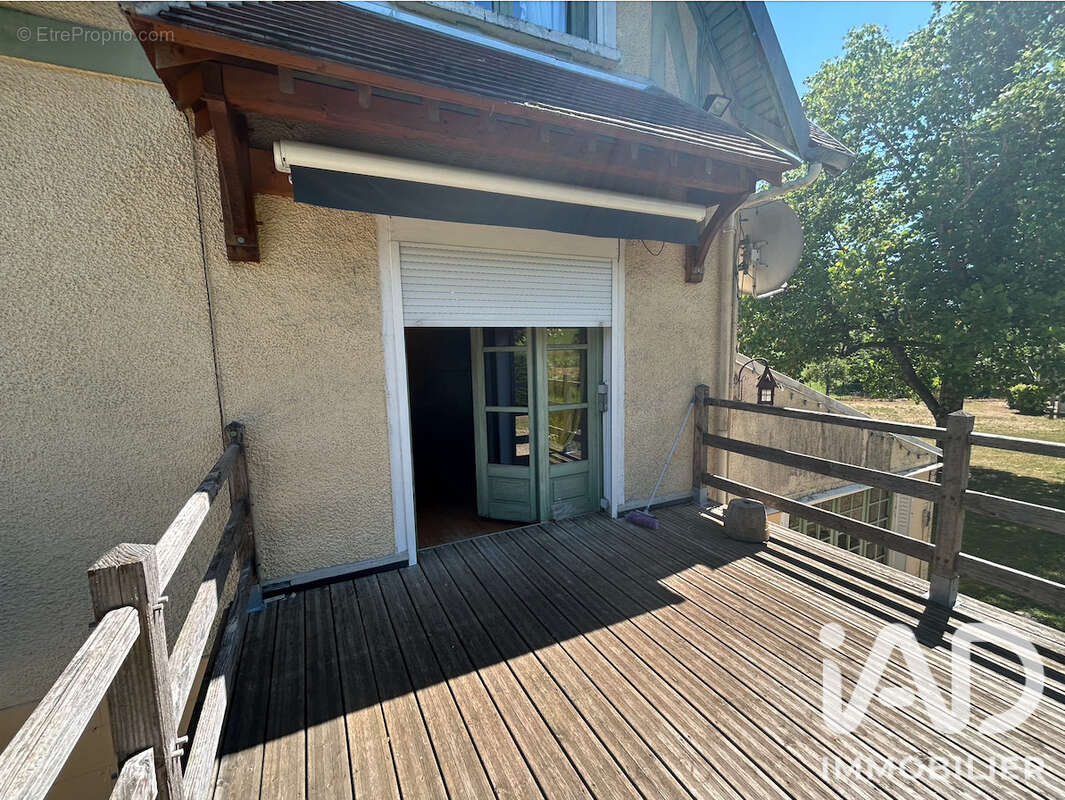 Maison 116 m² à Noyers  - photo 8