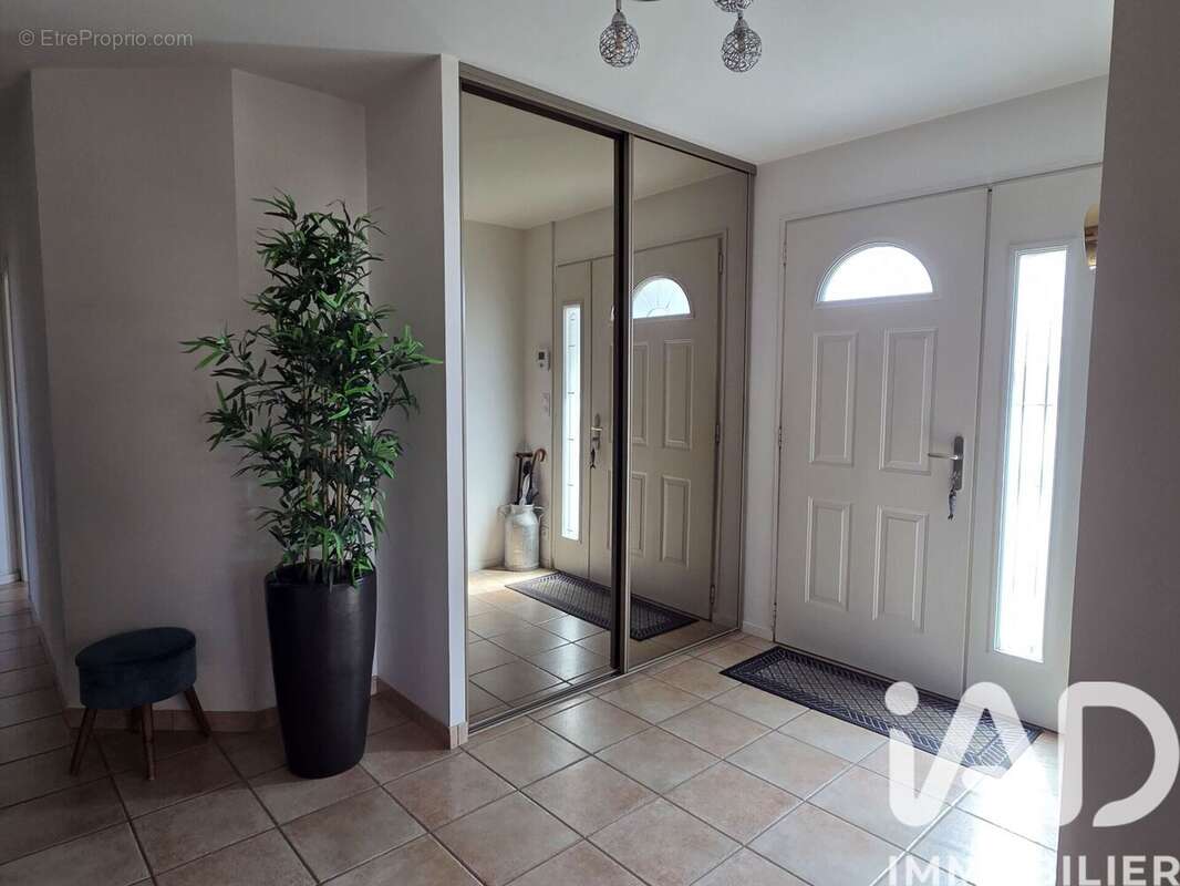 Photo 3 - Maison à LE FENOUILLER