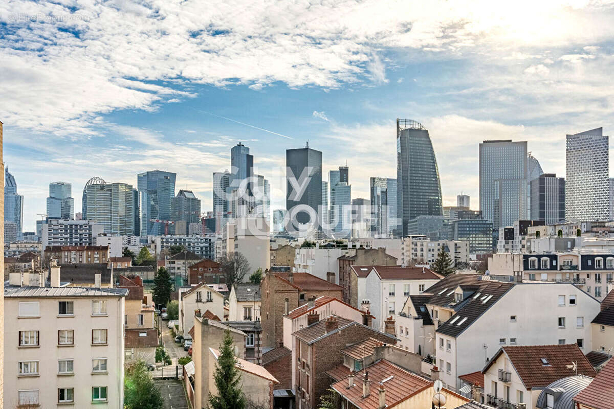 Appartement à LA GARENNE-COLOMBES