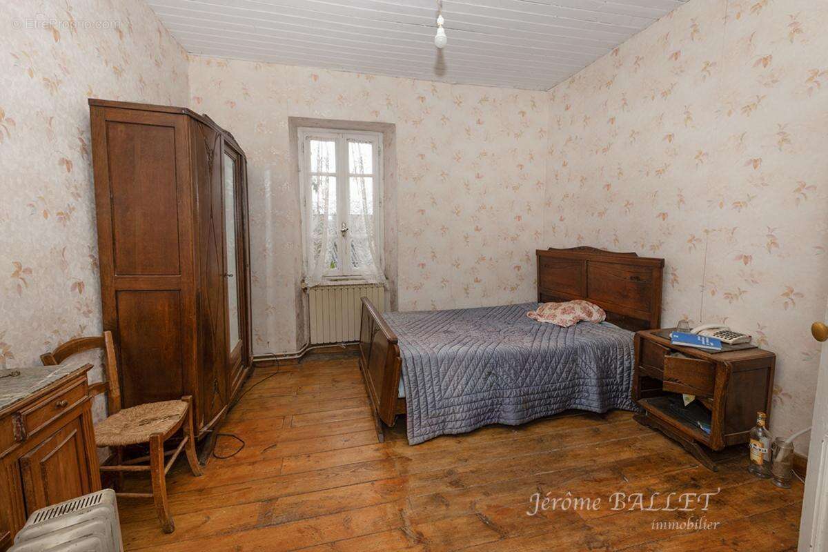 Maison 148 m² à Rieupeyroux  - photo 12