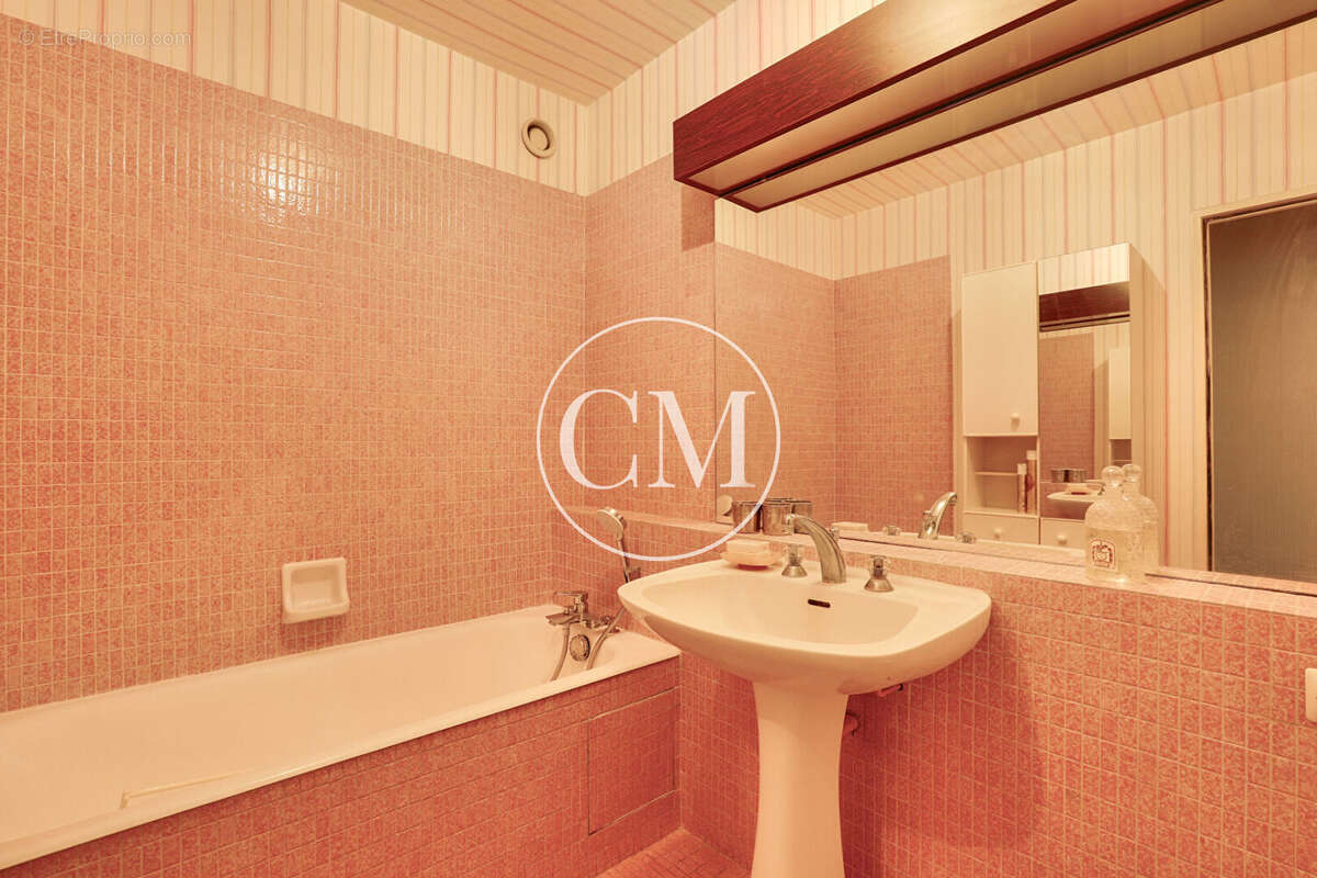 Appartement à VERSAILLES