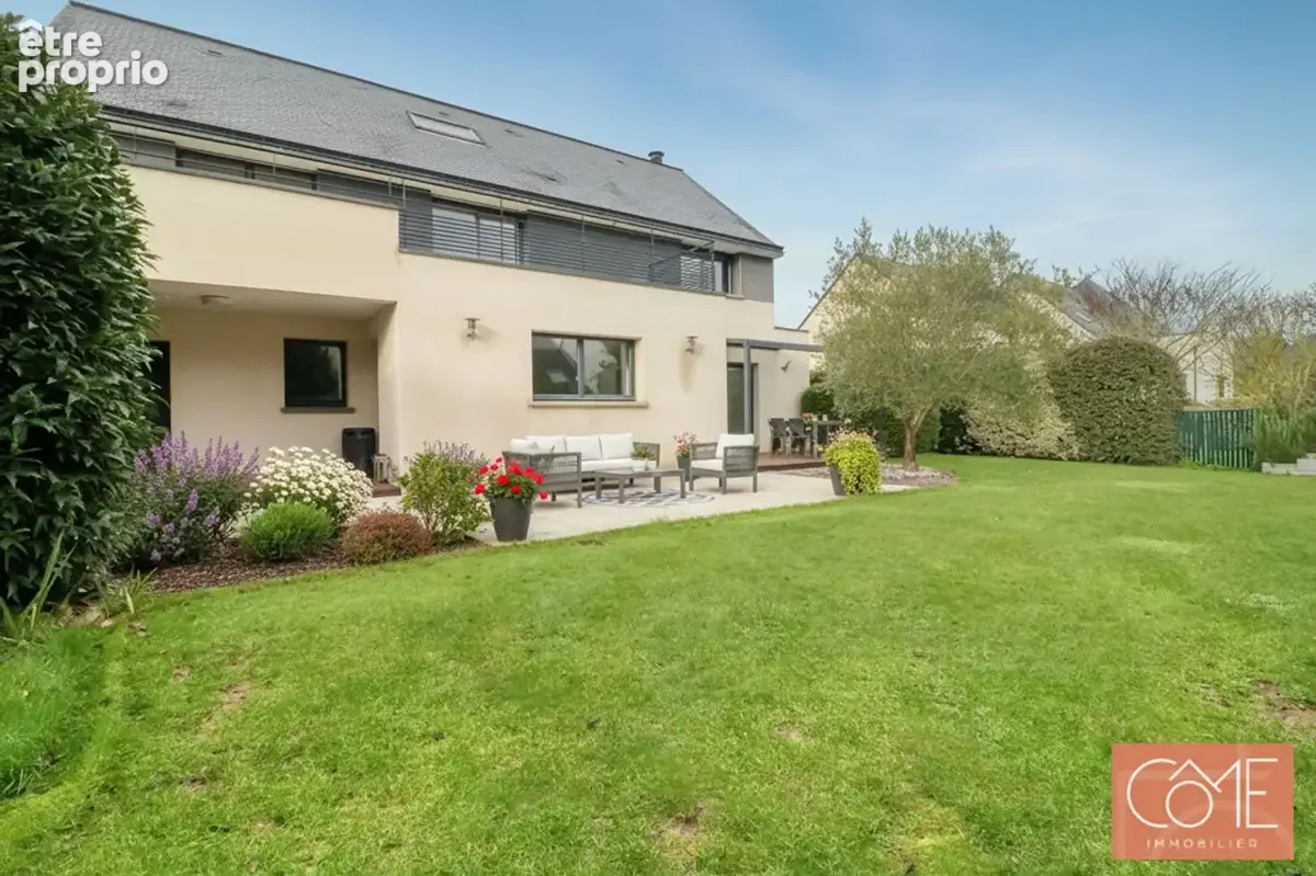 Photo Maison à Saint-Gregoire au prix de 690 000€