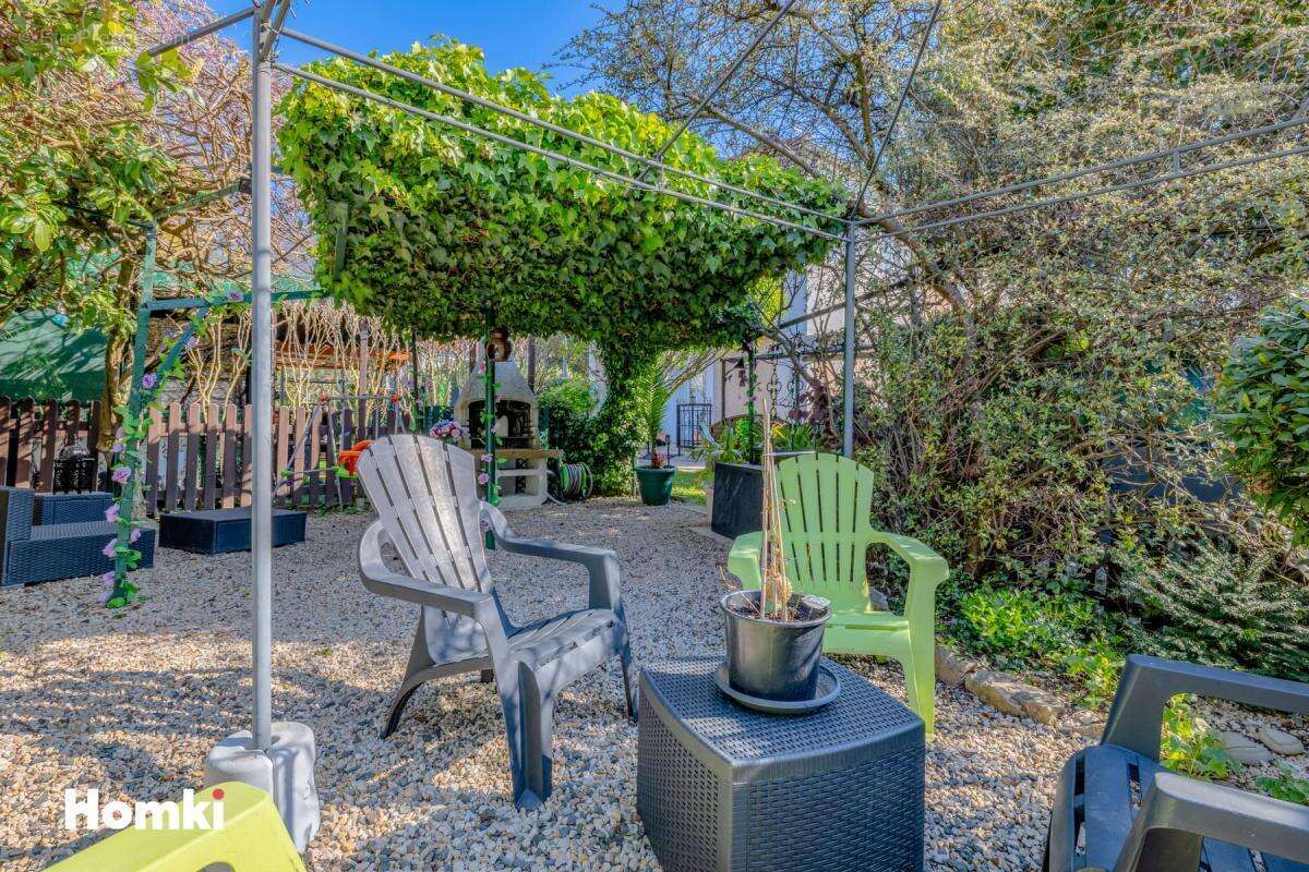 Maison à VILLEURBANNE