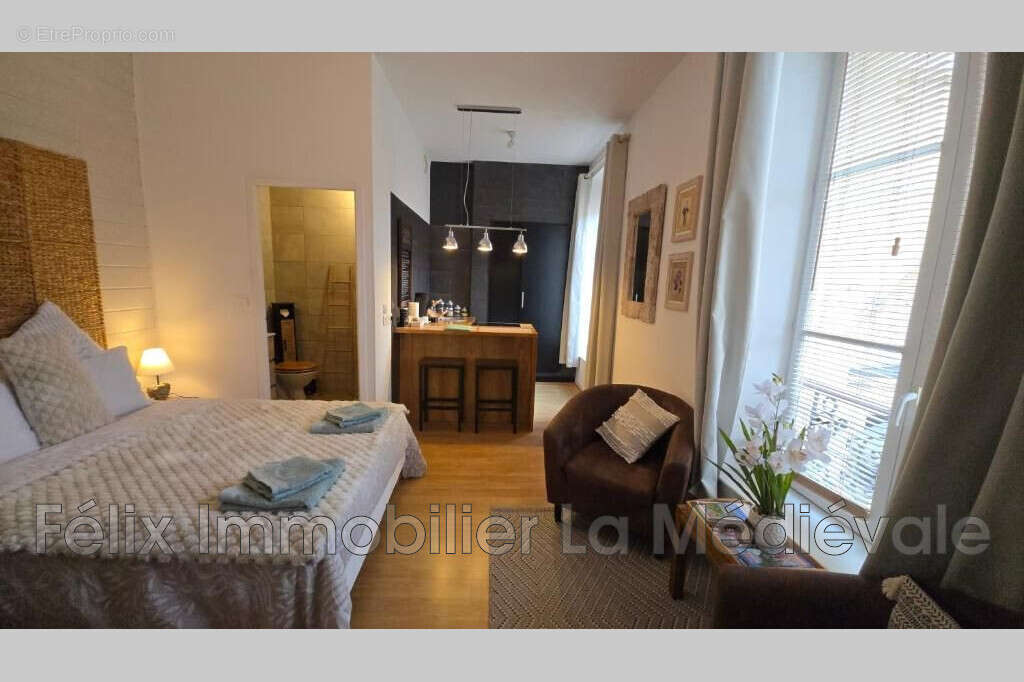Appartement à SARLAT-LA-CANEDA