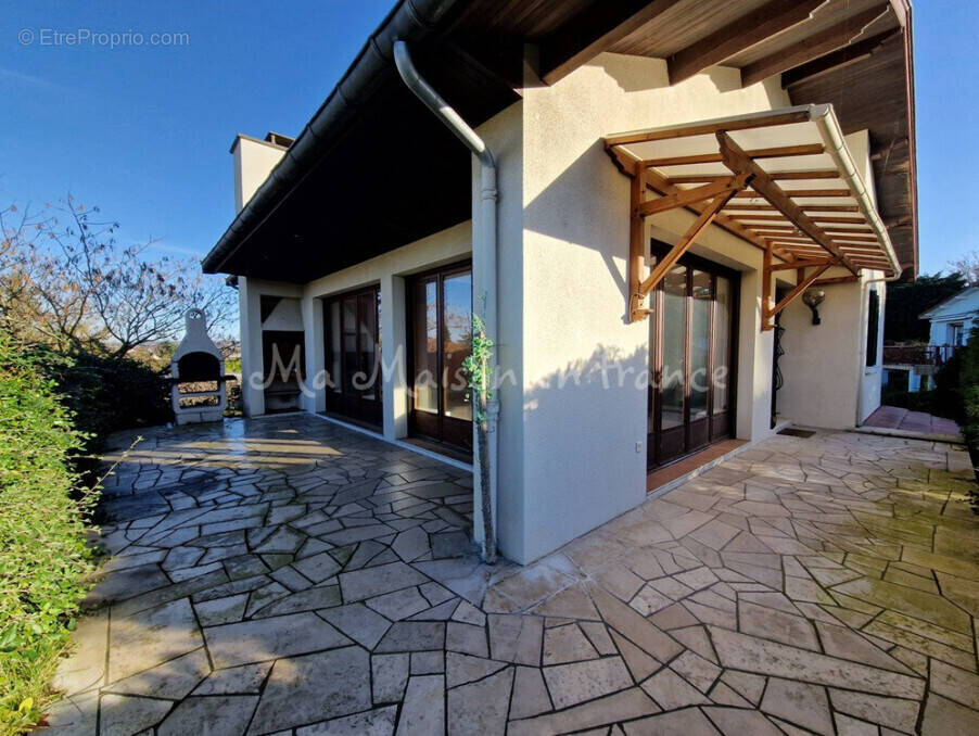 Maison à BELLERIVE-SUR-ALLIER