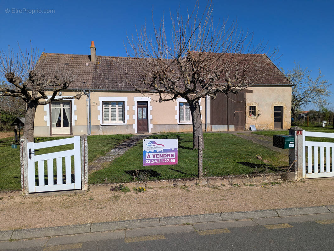 Maison à LE MAGNY