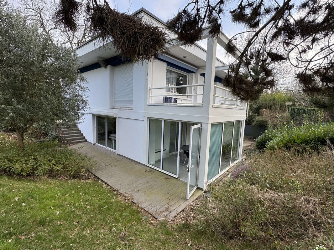 Maison à DAMMARIE-LES-LYS