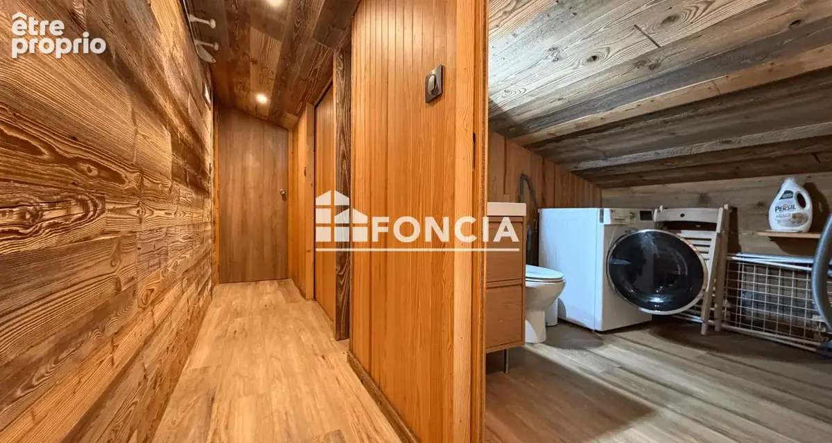 Résidence Les CHARDONS, magnifique appartement en duplex composé au rdc de : entrée, chambre, salle de bains, wc, séjour avec cu - photo 10