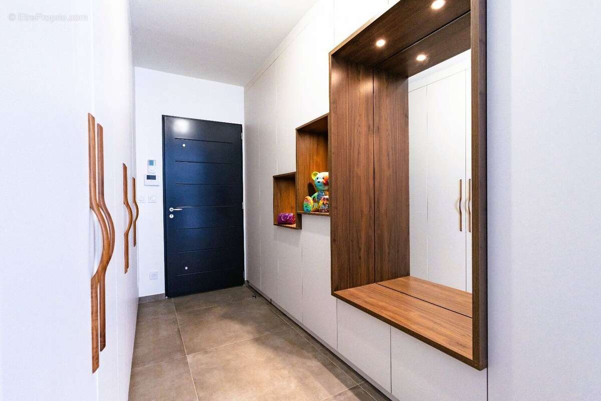 Maison 220 m² à Tourbes  - photo 9