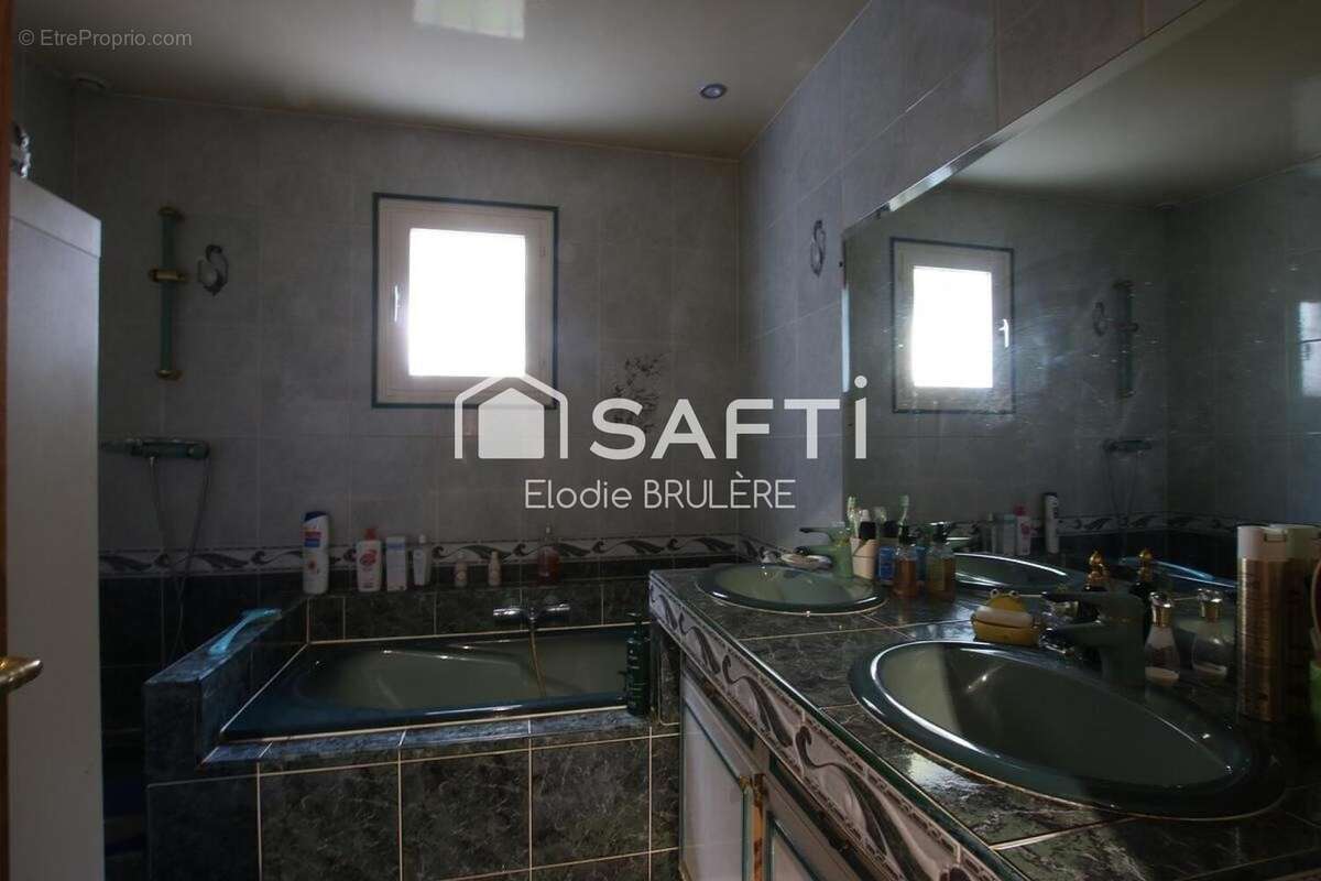 Photo 9 - Maison à SAINT-GERMAIN-LES-ARPAJON