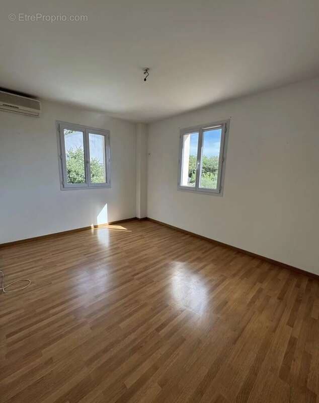 Maison à SALON-DE-PROVENCE