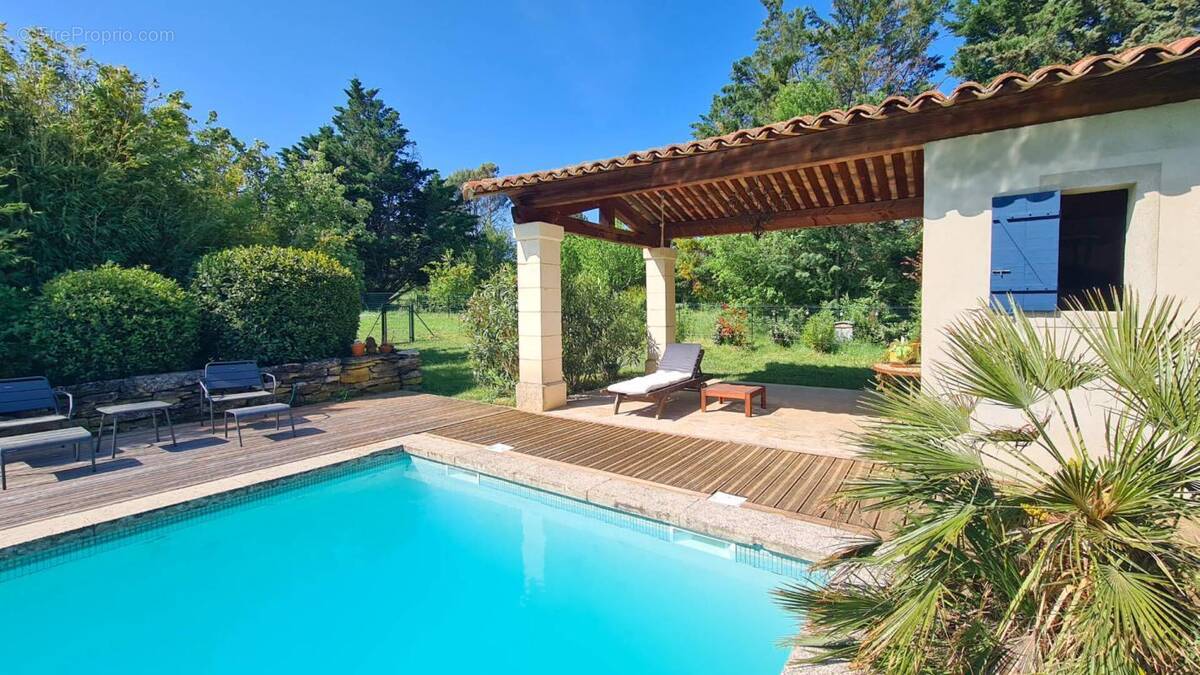 Maison à UZES