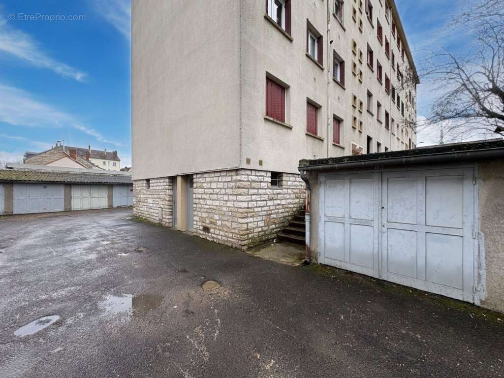Parking à DIJON