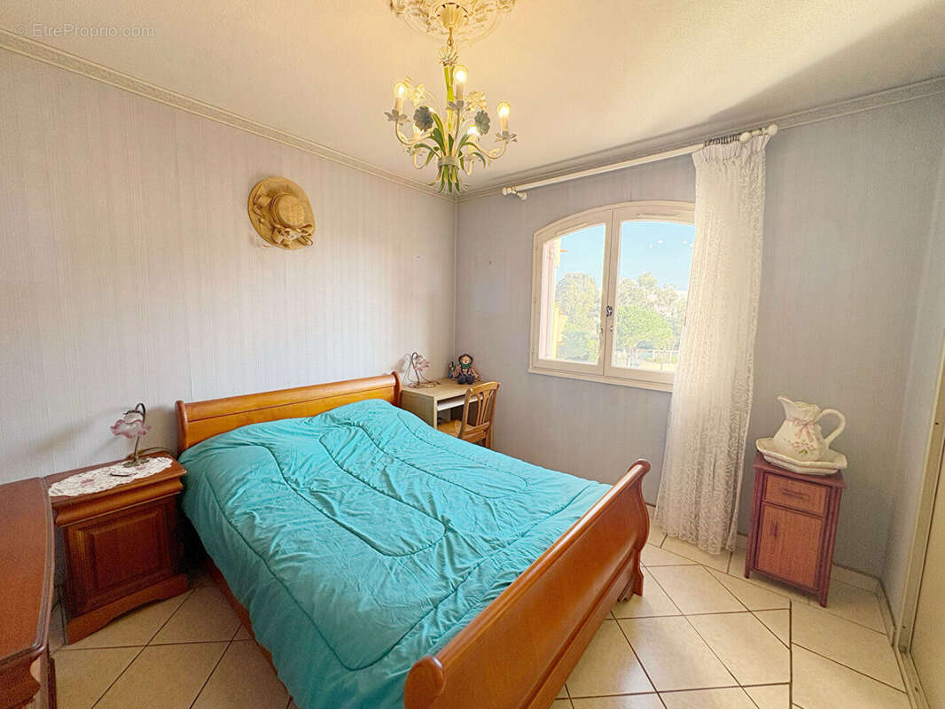 Appartement à HYERES