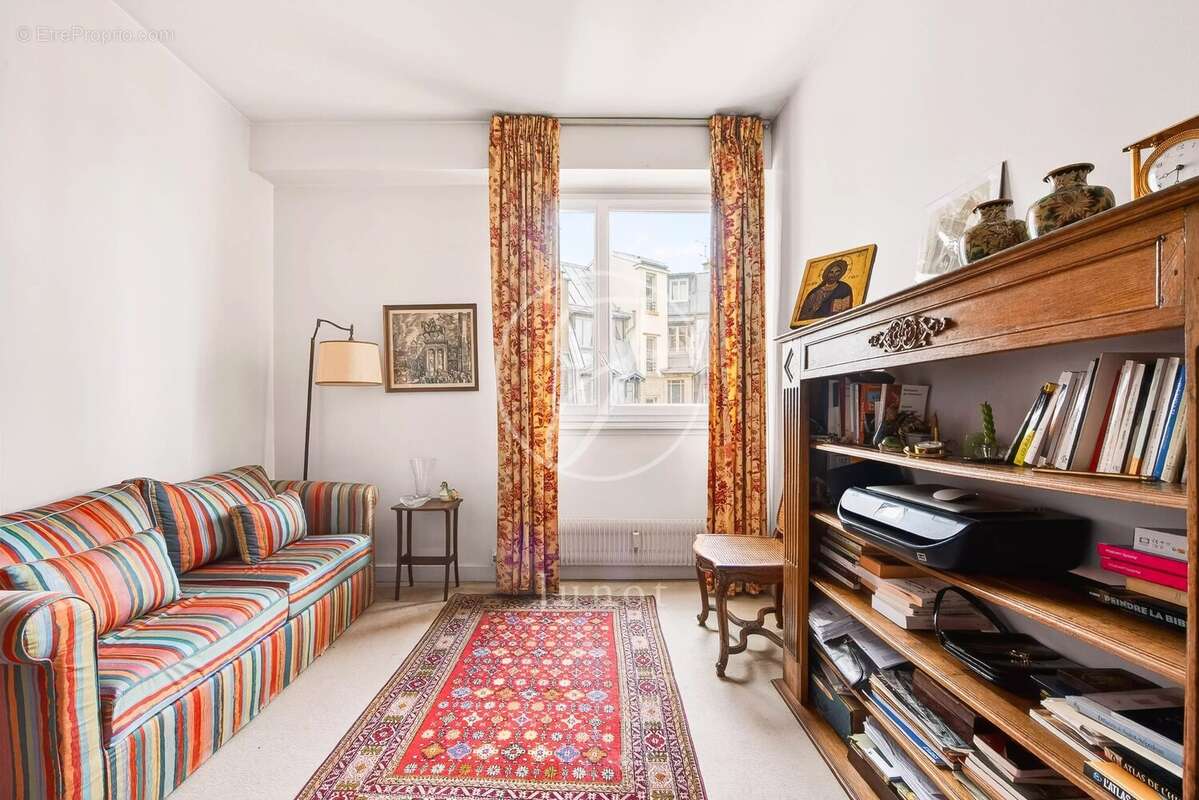 Appartement à PARIS-5E
