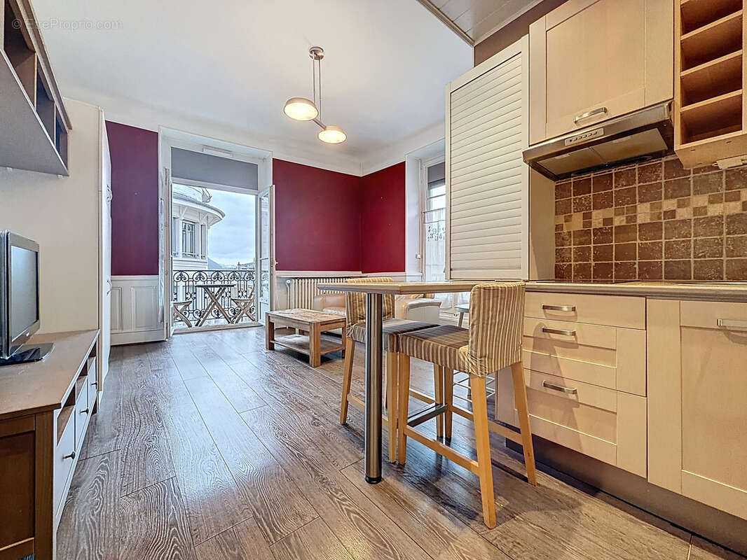 Appartement à AIX-LES-BAINS