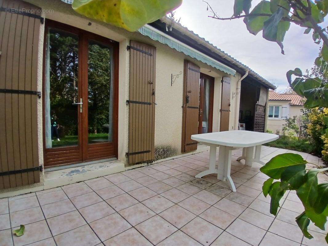 Maison à BRIE