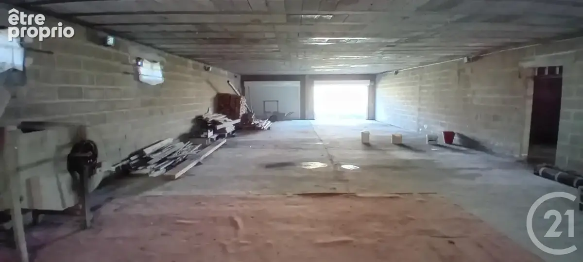 Maison 10 pièces 217 m² à vendre à Villers-Carbonnel (80200) - photo 23