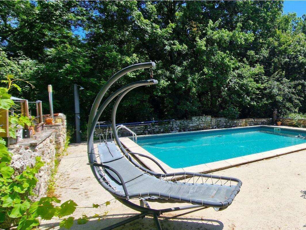 Maison à BOURG-DE-VISA