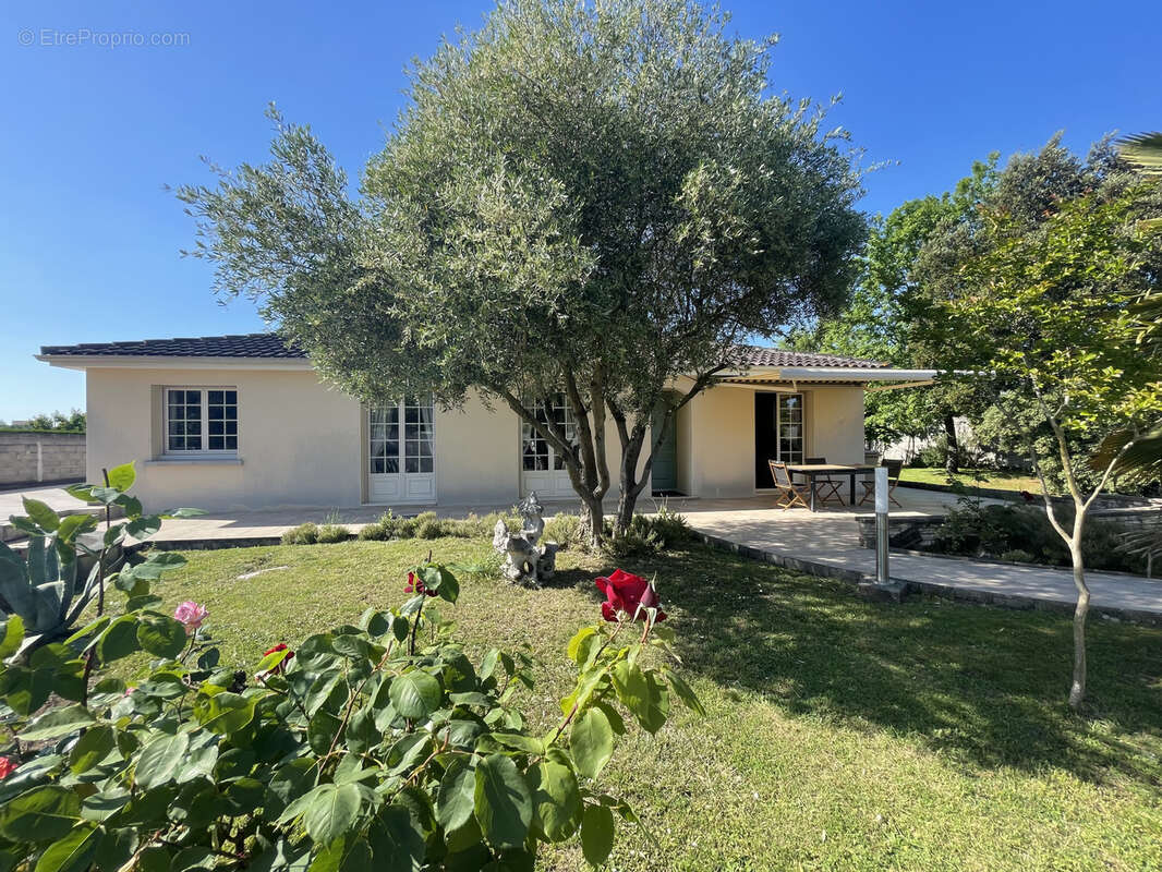 Maison à LOUZAC-SAINT-ANDRE