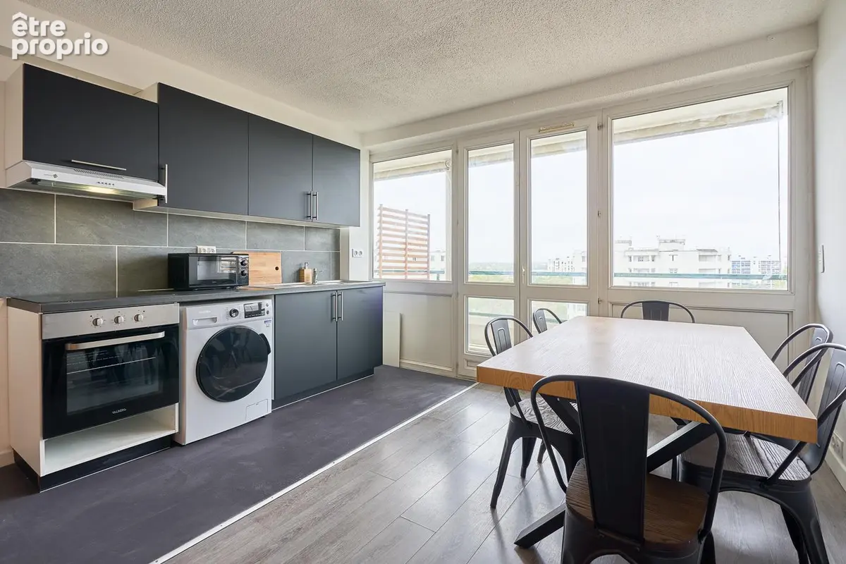 Appartement 7 pièces de 128 m² - 6 chambres. dernier etage - photo 1