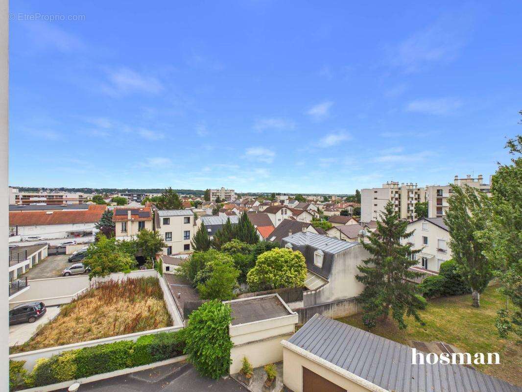 Appartement à SAINT-MAUR-DES-FOSSES